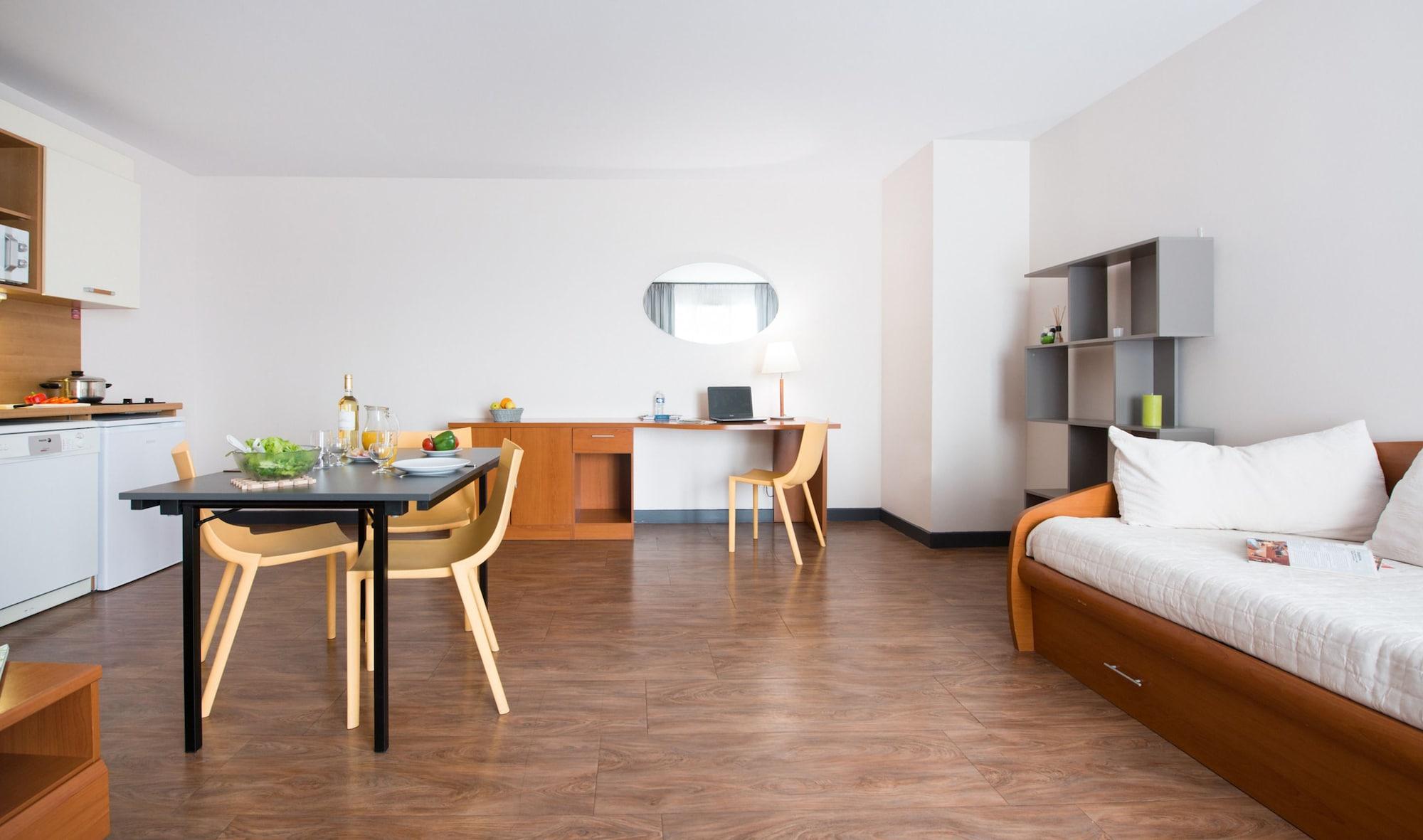 Comfort Aparthotel Saint-Nazaire Les Portes De L Ocean エクステリア 写真