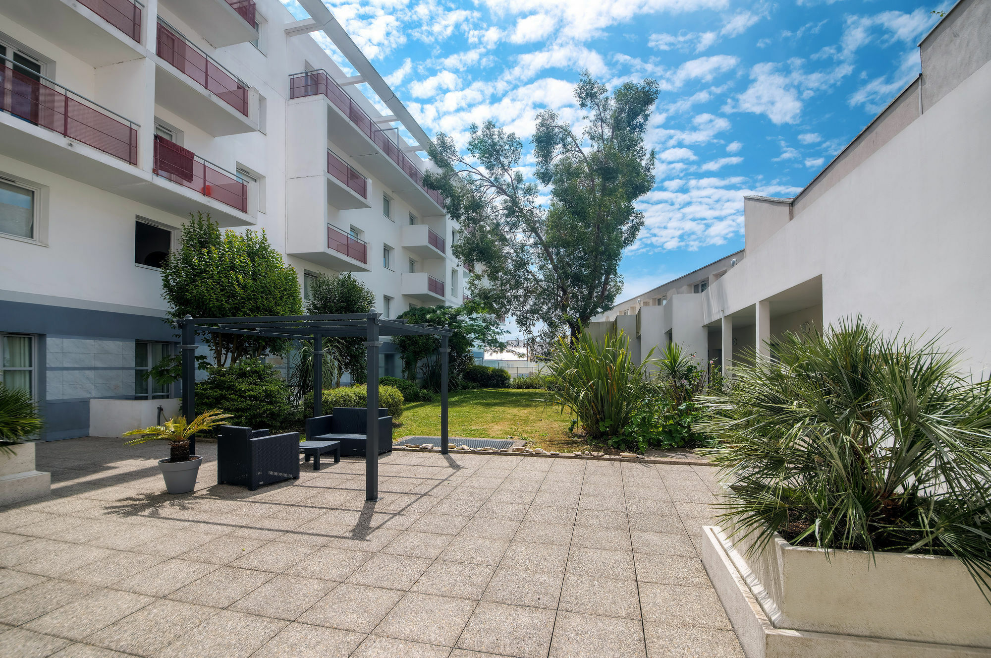 Comfort Aparthotel Saint-Nazaire Les Portes De L Ocean エクステリア 写真